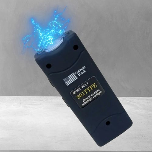 Electroshock Táctico con Linterna - 5000K de potencia para tu seguridad real